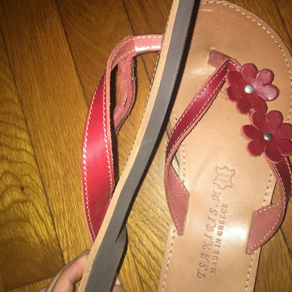 ✨BOUTIQUE GREEK GENUINE RED LEATHER SANDALS✨ - Picture 6 of 8